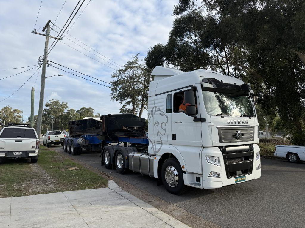 G7 6x4 Cab Chassis — view 3