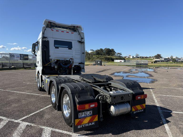 C9H 6x4 Prime Mover – 660HP — view 8
