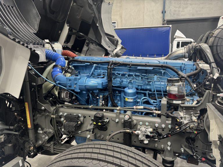 C9H 6x4 Prime Mover – 660HP — view 22